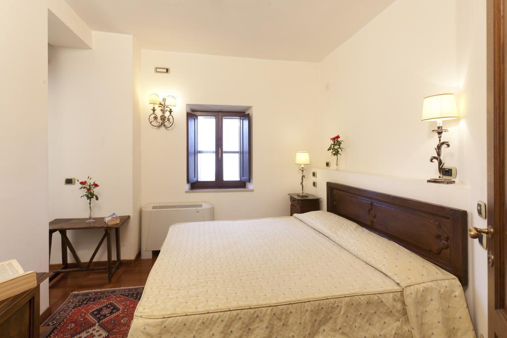 Hotel Scilla Sovana Kültér fotó