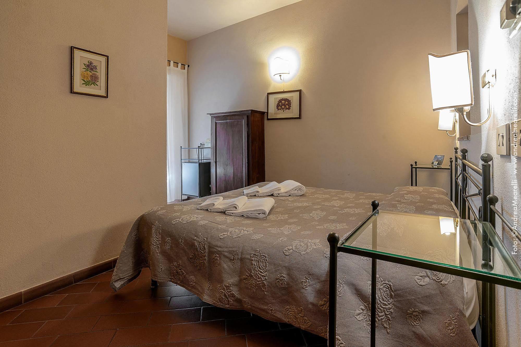Hotel Scilla Sovana Kültér fotó