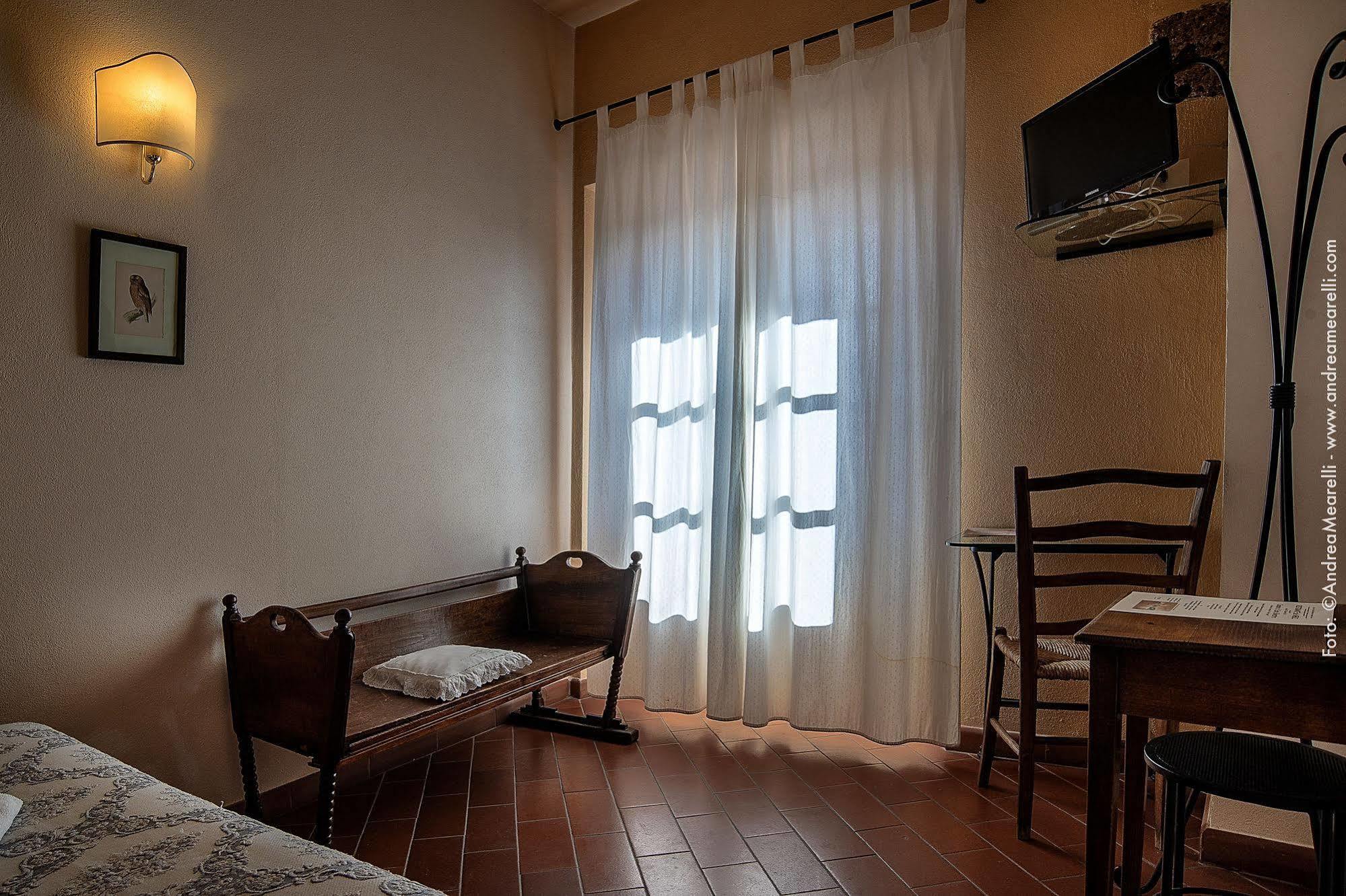 Hotel Scilla Sovana Kültér fotó
