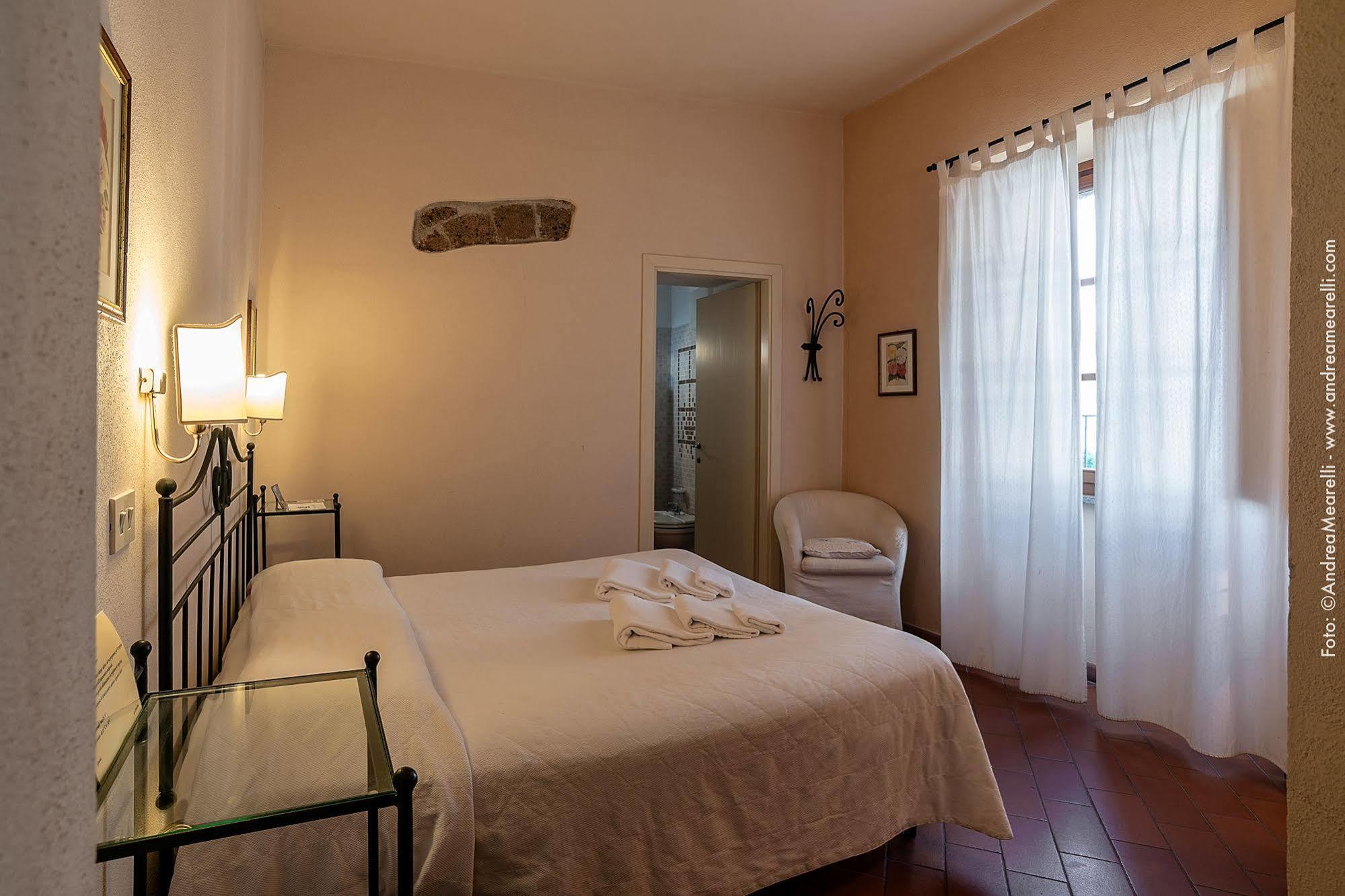 Hotel Scilla Sovana Kültér fotó