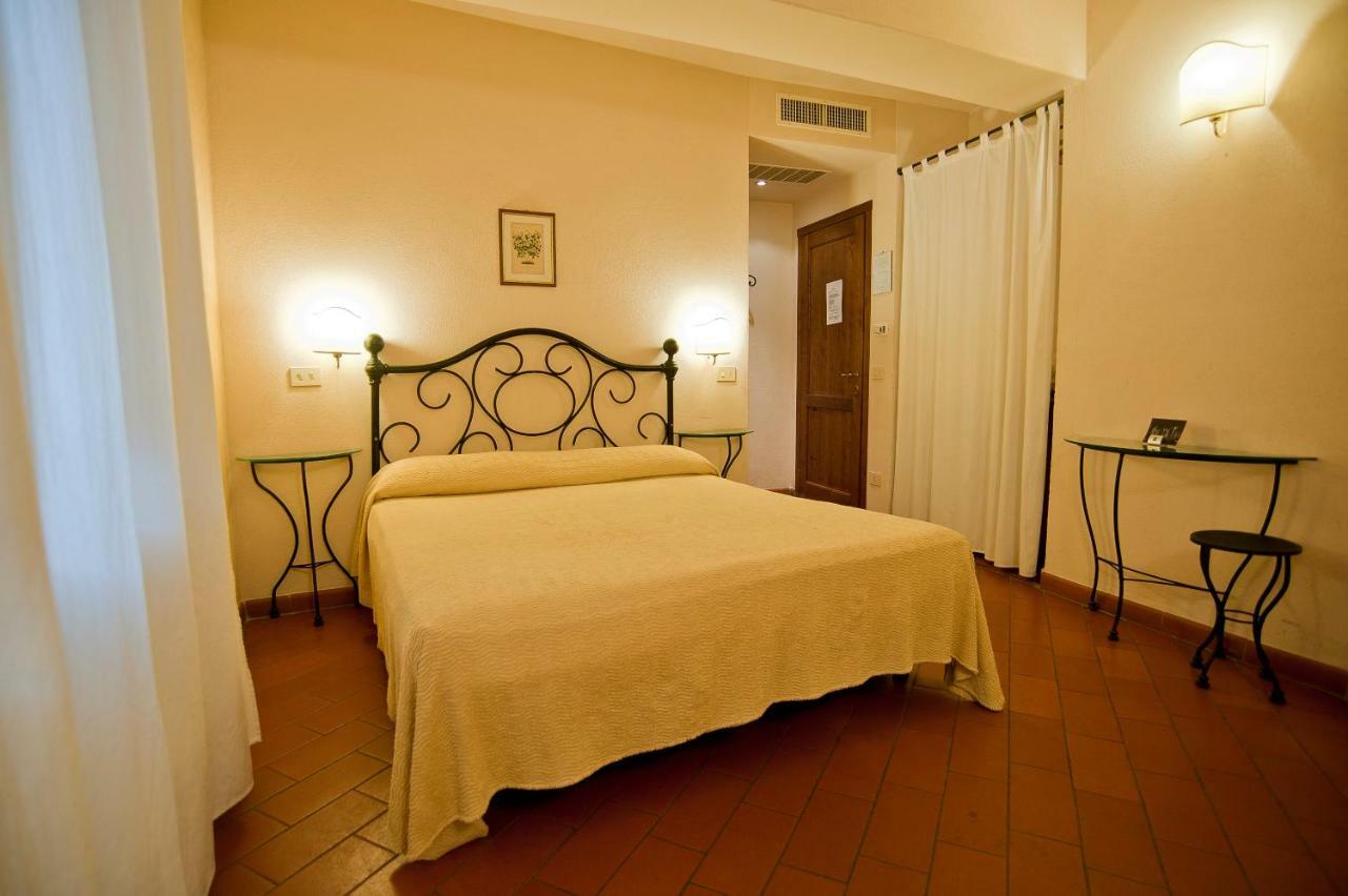 Hotel Scilla Sovana Kültér fotó